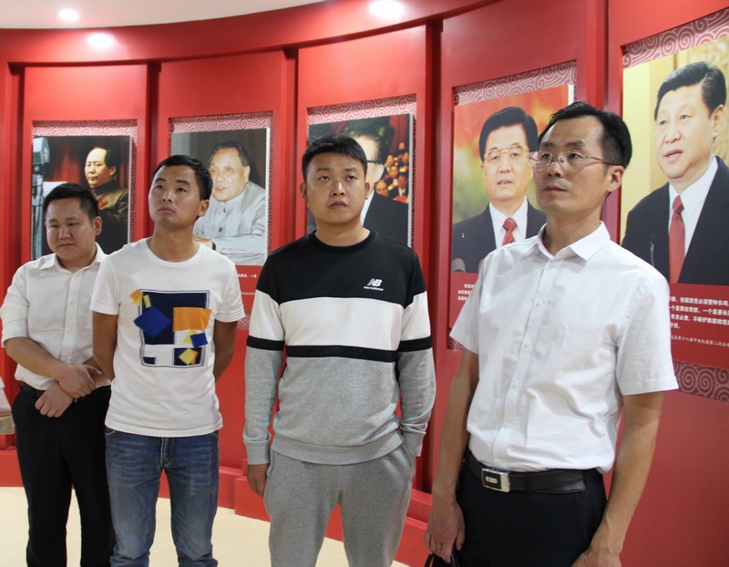 定远.jpg 定远.jpg